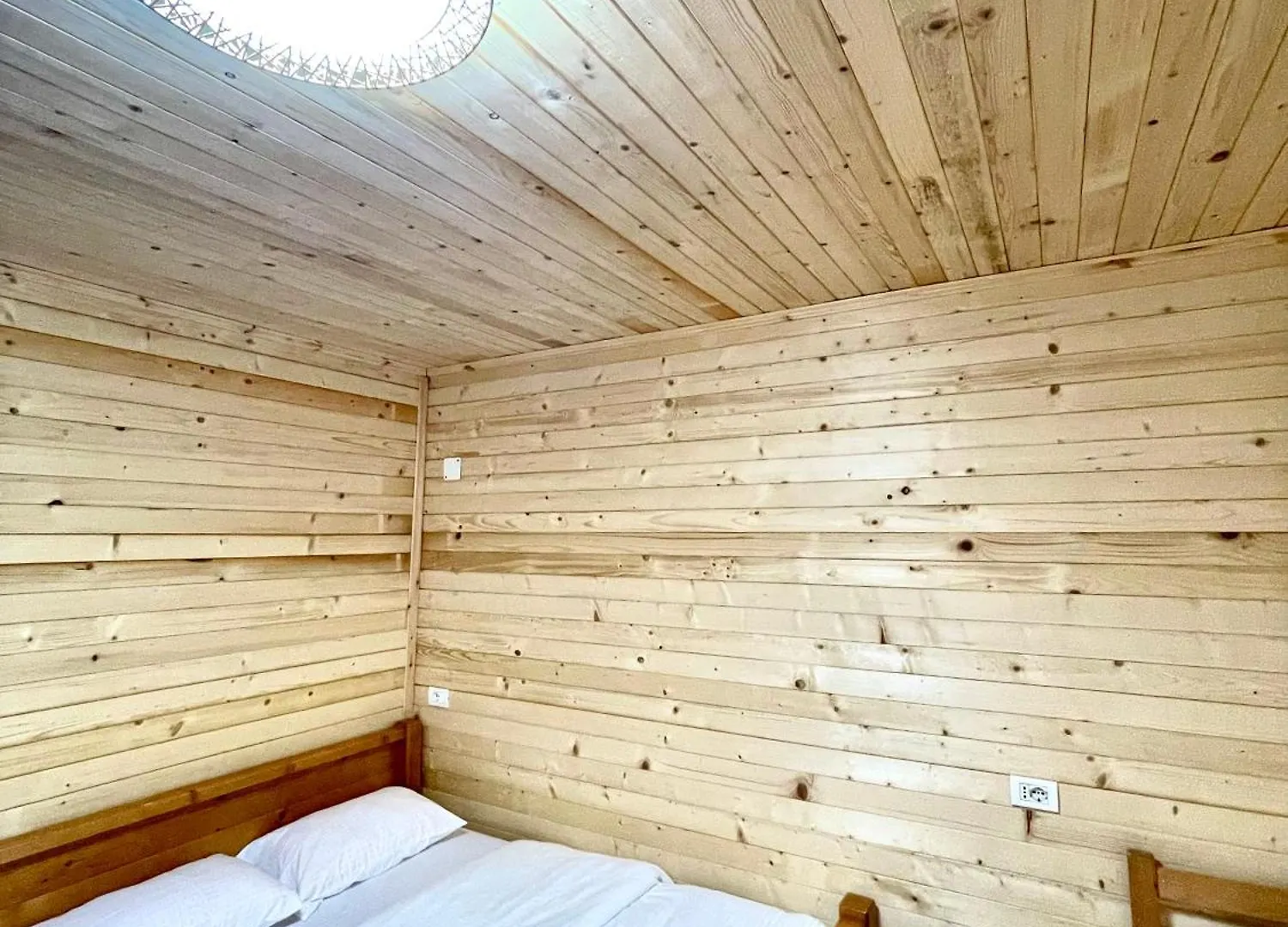 Lazer Cardaku Guest House Valbone 0*,  Albania